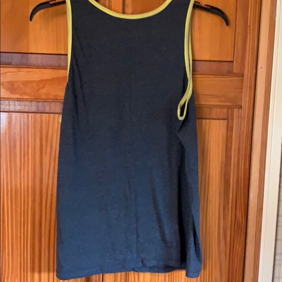 D C Comics Black Tank Size L GUC - Picture 4 of 4